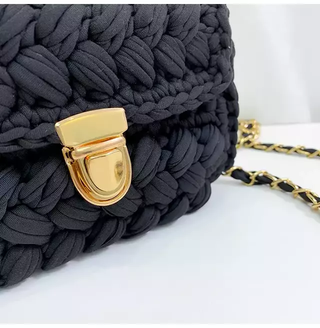 Bolsa Tiracolo Feminina de Tricô